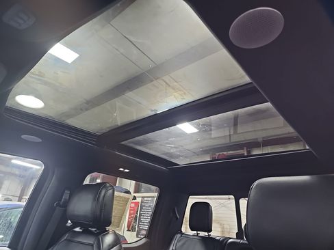 Used 2023 Ford F150 Raptor w/ Raptor Carbon Fiber Package image 30