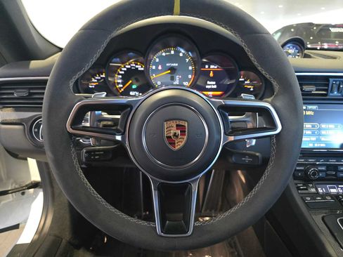 Used 2016 Porsche 911 GT3 RS RWD image 21