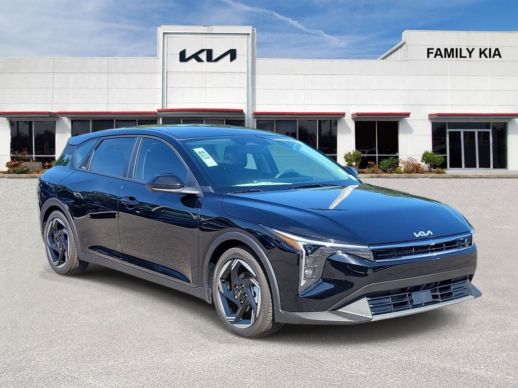 New 2026 Kia K4 EX FWD 360° Tour