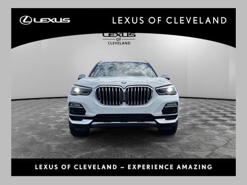 Used 2021 BMW X5 xDrive40i w/ Convenience Package AWD/4WD image 1