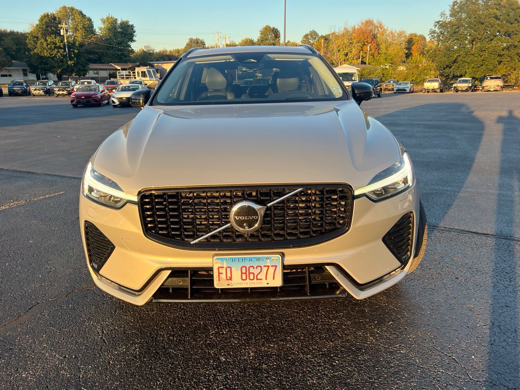 Used 2025 Volvo XC60 B5 Ultra w/ Protection Package Premier AWD/4WD image 7