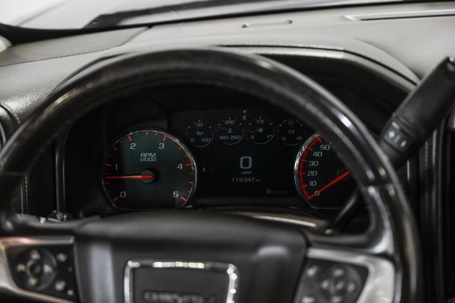 Used 2015 GMC Sierra 2500 Denali w/ Duramax Plus Package AWD/4WD image 21