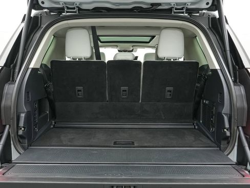 Certified 2025 Ford Expedition Platinum AWD/4WD image 26