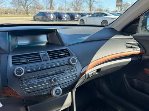 Used 2011 Honda Accord EX image 14