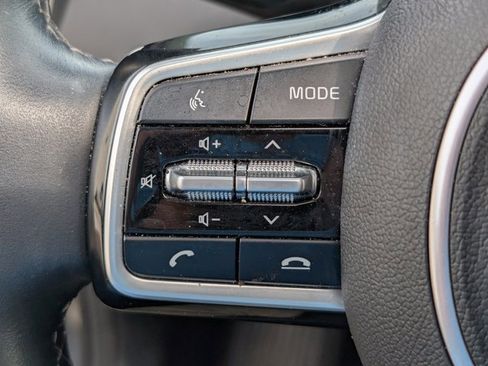 Used 2023 Kia Sorento SX FWD image 20