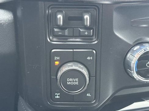 New 2026 Ford F250 Platinum image 32