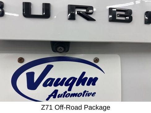 Used 2021 Chevrolet Suburban Z71 w/ Z71 Off-Road Package image 16