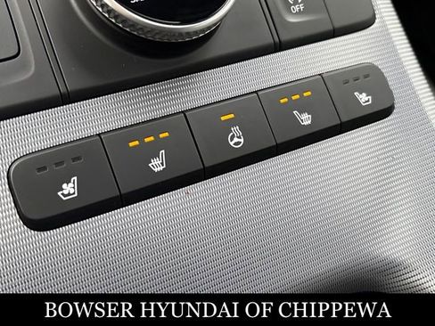 Used 2023 Hyundai Palisade Calligraphy image 17