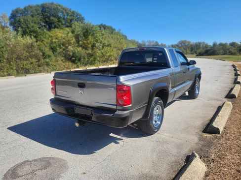Used 2006 Dodge Dakota ST image 7