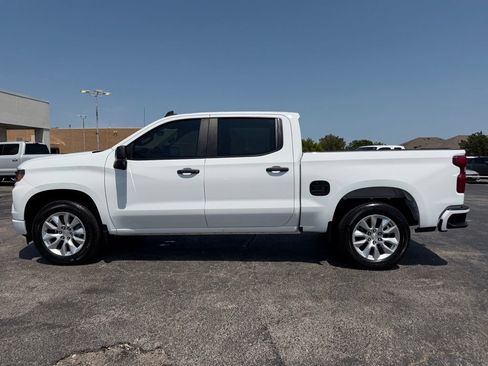 Used 2022 Chevrolet Silverado 1500 Custom AWD/4WD image 4