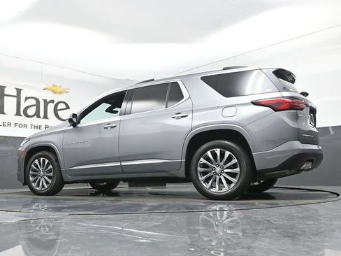 Used 2023 Chevrolet Traverse Premier w/ LPO, Floor Liner Package AWD/4WD image 56