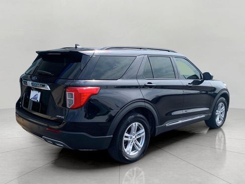 Used 2024 Ford Explorer XLT w/ Equipment Group 202A AWD/4WD image 7