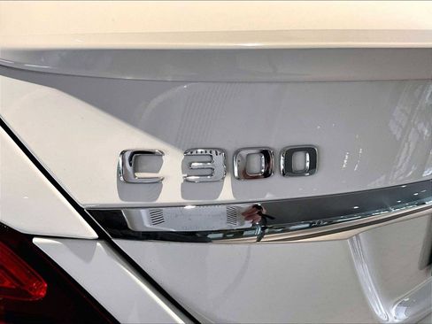 Used 2018 Mercedes-Benz C 300 Sedan image 37