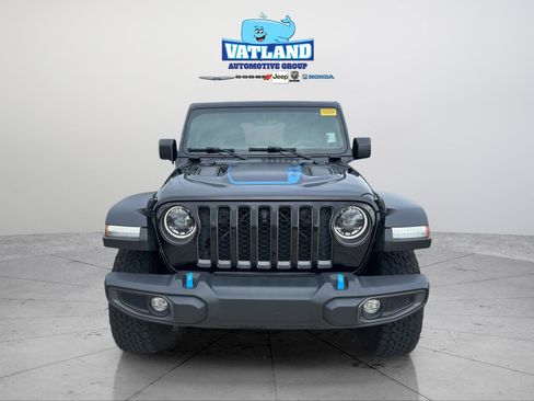 Certified 2023 Jeep Wrangler Unlimited Rubicon 4xe w/ Cold Weather Group AWD/4WD image 8