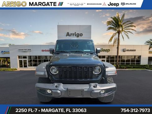 Used 2025 Jeep Wrangler Unlimited Sport S 4xe AWD/4WD image 3