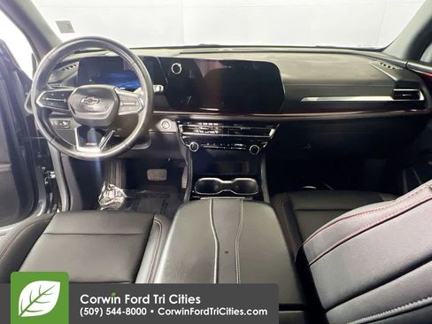 Used 2026 Chevrolet Traverse Z71 AWD/4WD image 7
