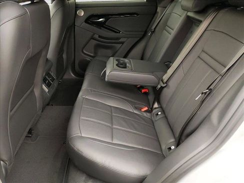 Used 2026 Land Rover Range Rover Evoque Dynamic SE image 17