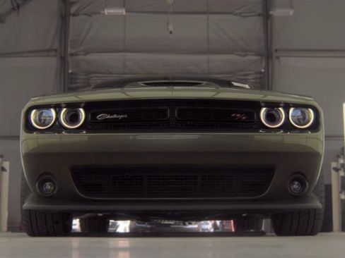 Used 2020 Dodge Challenger R/T Scat Pack w/ Dynamics Package RWD image 3