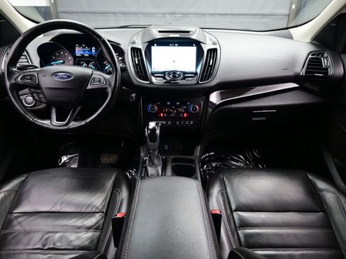 Used 2018 Ford Escape Titanium AWD/4WD image 16