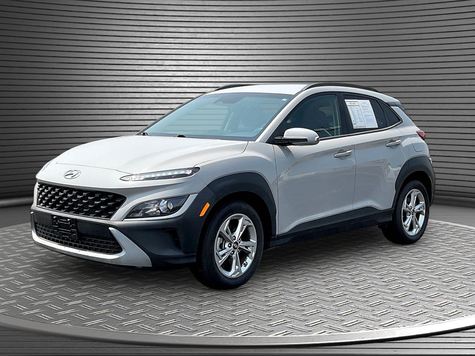 Used 2023 Hyundai Kona SEL w/ Cargo Package AWD/4WD image 3