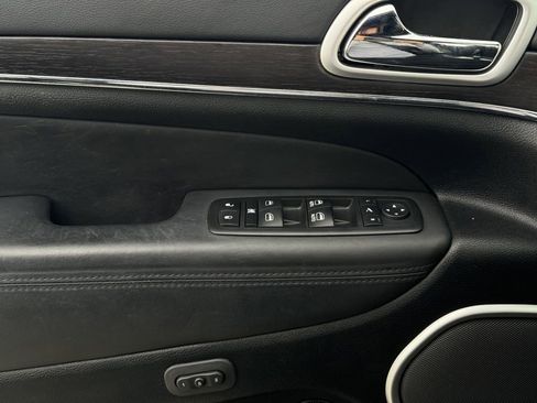 Used 2014 Jeep Grand Cherokee Summit image 12