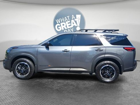 Used 2025 Nissan Pathfinder Rock Creek AWD/4WD image 7