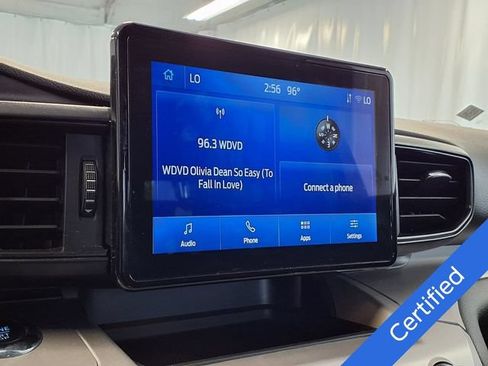 Certified 2024 Ford Explorer XLT AWD/4WD image 12