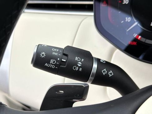 Used 2024 Land Rover Range Rover SE AWD/4WD image 31