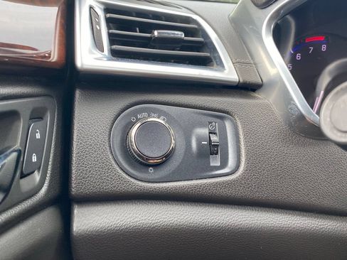 Used 2014 Cadillac SRX Luxury w/ Driver Awareness Package FWD image 27
