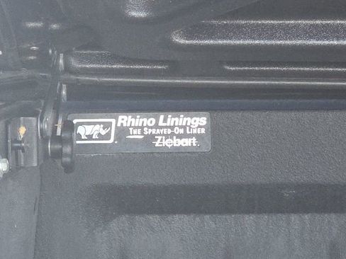 Used 2013 Ford F150 XLT w/ Luxury Equipment Group image 11