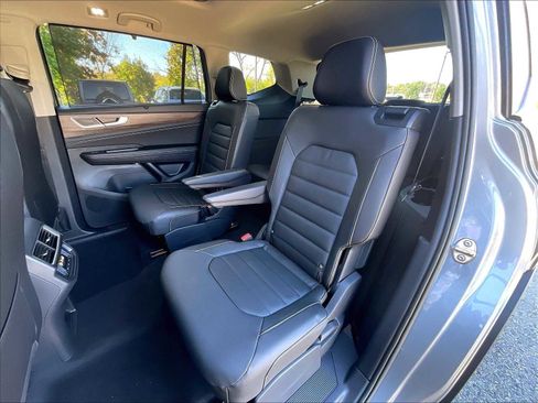 New 2026 Volkswagen Atlas SEL image 15