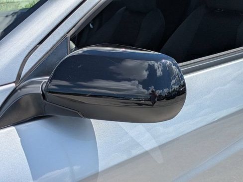 Used 2019 Honda HR-V Sport image 12