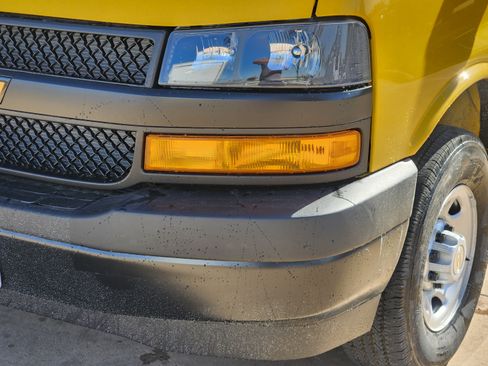 New 2025 Chevrolet Express 2500 image 15