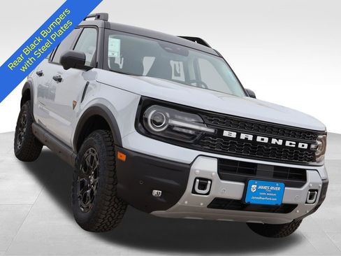 New 2026 Ford Bronco Sport Badlands w/ Sasquatch Badlands Package AWD/4WD image 6