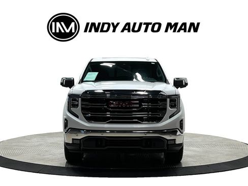 Used 2022 GMC Sierra 1500 SLT w/ SLT Premium Plus Package AWD/4WD image 10