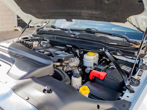 Used 2024 RAM 2500 Limited w/ Safety Group image 42