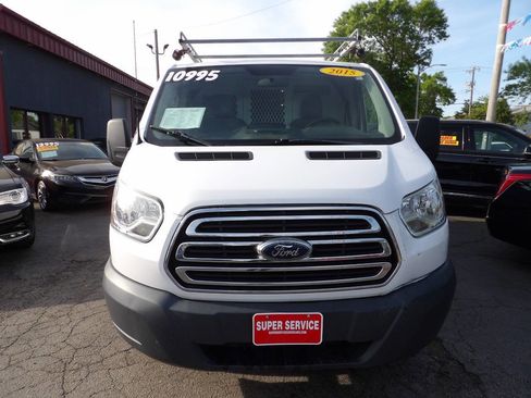 Used 2015 Ford Transit 250 130 Low Roof w/ Exterior Upgrade Package RWD image 2