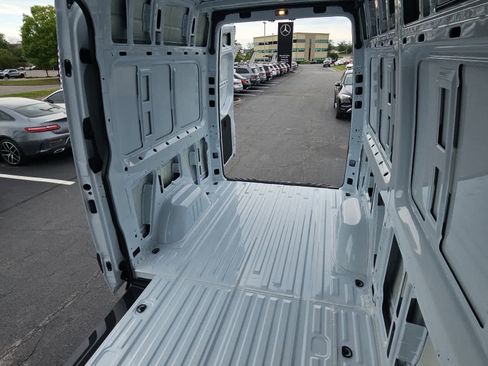 New 2026 Mercedes-Benz Sprinter 2500 image 9
