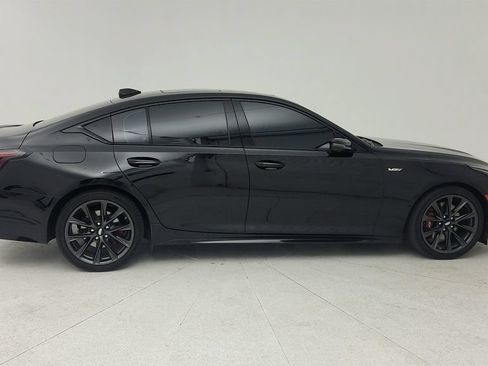 Used 2024 Cadillac CT5 V w/ Premium Package RWD image 8