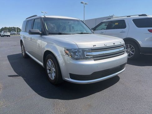 Used 2019 Ford Flex SE FWD image 1