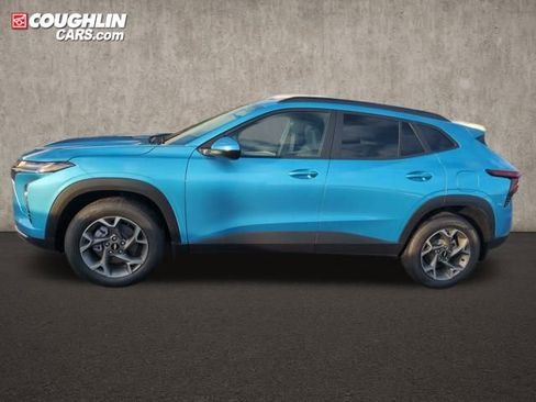 New 2026 Chevrolet Trax LT w/ Driver Confidence Package image 4