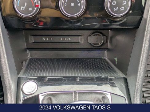 Used 2024 Volkswagen Taos S image 28