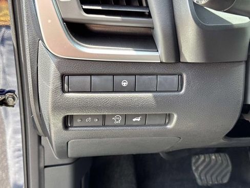 New 2026 Nissan Rogue SV AWD/4WD image 27