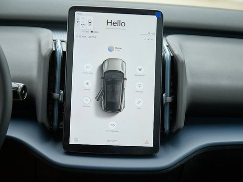 New 2026 Volvo EX30 Plus w/ Protection Package image 22