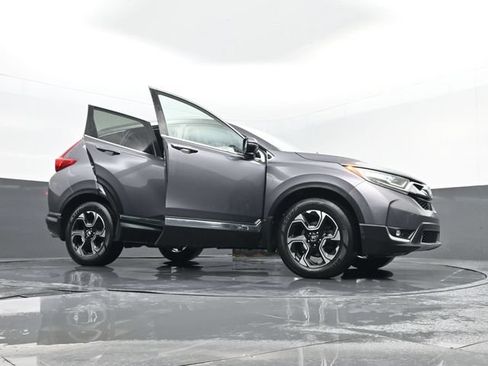 Used 2018 Honda CR-V Touring image 33