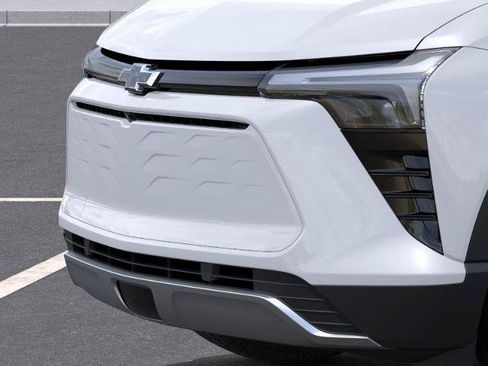 New 2026 Chevrolet Blazer EV LT w/ Midnight/Sport Edition FWD image 37