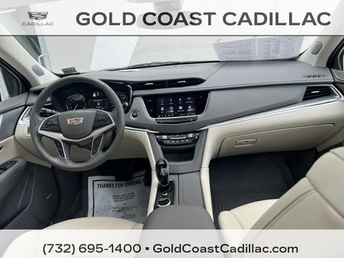Certified 2024 Cadillac XT5 Premium Luxury w/ LPO, Floor Liner Package AWD/4WD image 10