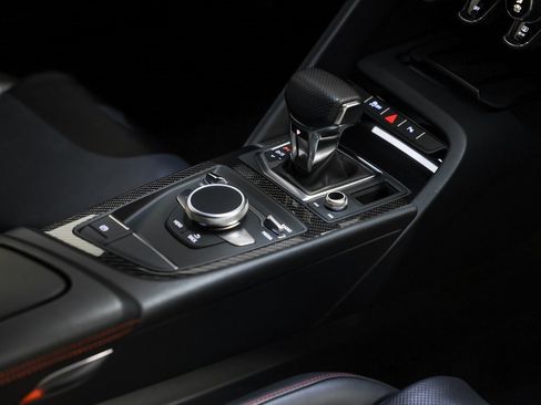 Used 2018 Audi R8 V10 plus w/ Full Leather Package image 26