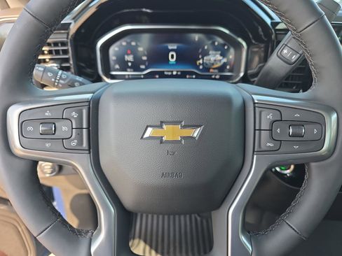 New 2025 Chevrolet Silverado 2500 LT w/ Convenience Package AWD/4WD image 35