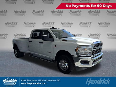 Used 2024 RAM 3500 Big Horn AWD/4WD image 1